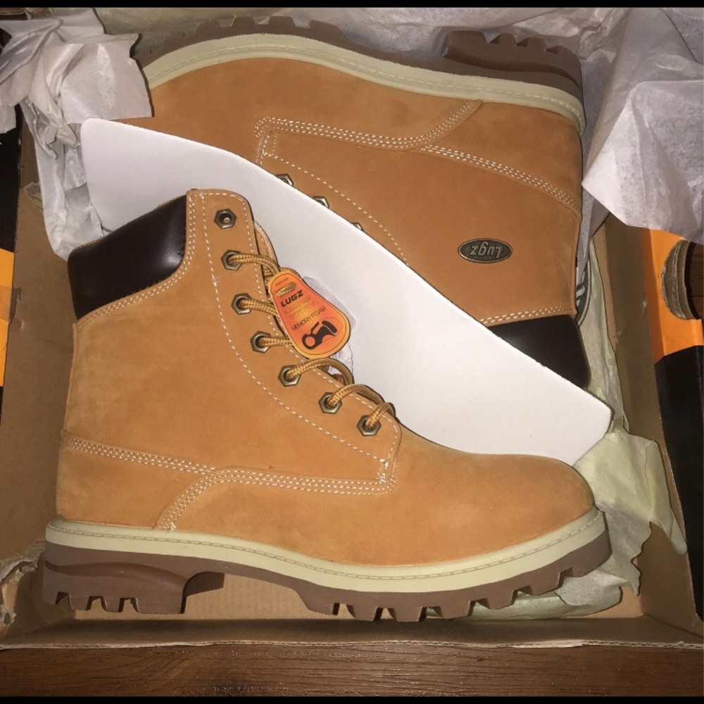 LUGZ WOMEN SIZE 9 MEN SIZE 7.5